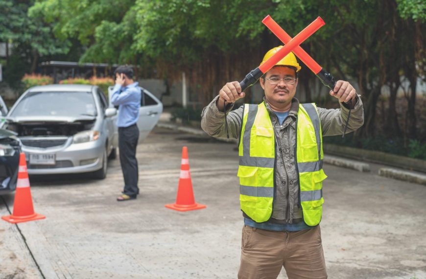 Safeguarding Toronto’s Roads: Why Professional Traffic Control Matters